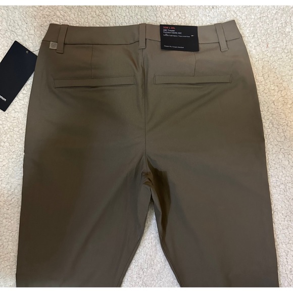 NWT Lululemon for Men ABC Classic-Fit Trouser 30L Warpstreme - Picture 8 of 13
